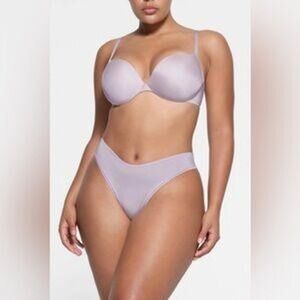 NWOT SKIMS Fits Everybody Ultimate T-Shirt Bra Womens 36D Iris Underwire